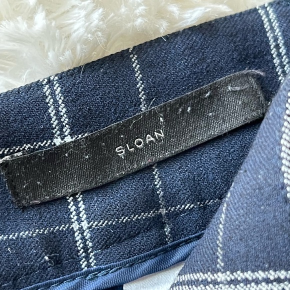 Banana Republic Sloan Fit Navy Plaid Ankle Pants (size 8) - Picture 5 of 14